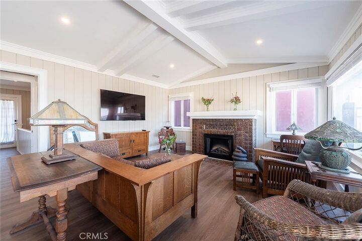 Property Photo:  1835 Manhattan Ave  CA 90254 