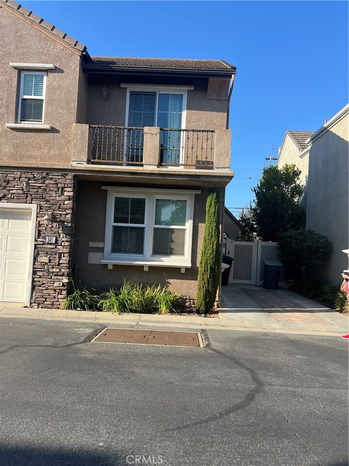 Property Photo:  2889 Plaza Del Amo 509  CA 90503 