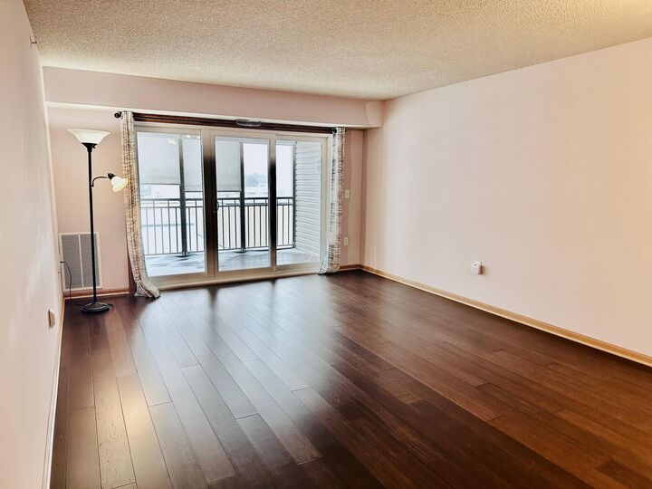 Property Photo: 2231 Penn Place 322 MN 55109