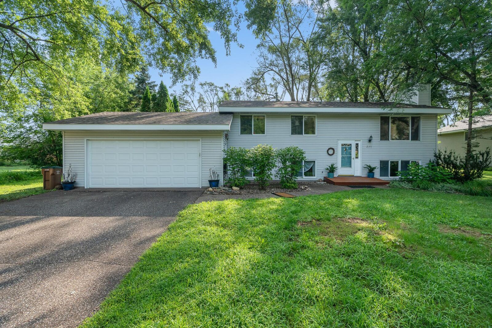 Property Photo: 235 Quehl Avenue N MN 55043