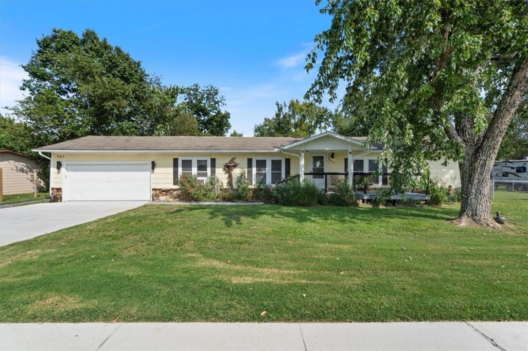 Property Photo:  903 Water Tower Road  AR 72712 