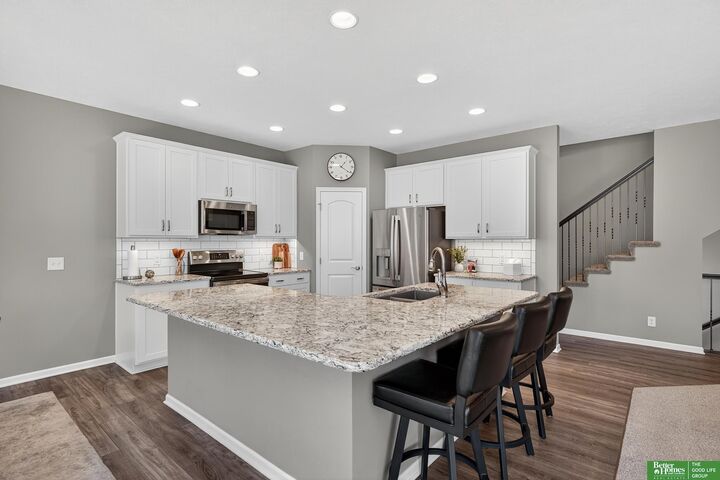 Property Photo: 5014 N 209 Street NE 68022