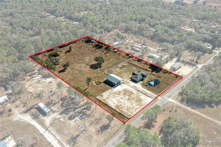 Property Photo:  5715 S Gray Oak Terrace  FL 34461 