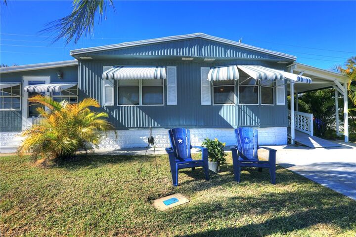 Property Photo:  9845 61st Parkway  FL 32958 