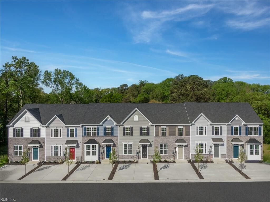 Property Photo:  214 Reids Place Dr  VA 23434 