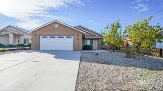 Property Photo:  1305 Sims St  CA 93555 