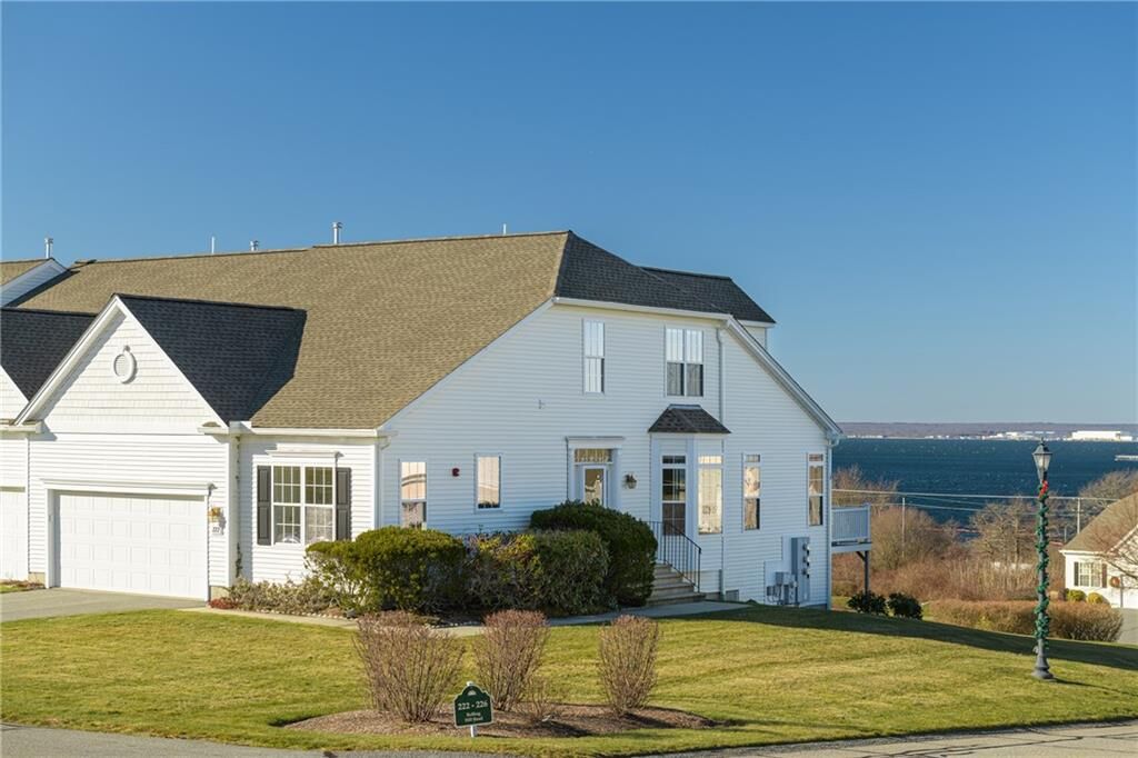 Property Photo:  222 Rolling Hill Road  RI 02871 