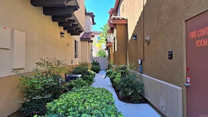 Property Photo:  1516 San Borja Street 1  CA 91913 