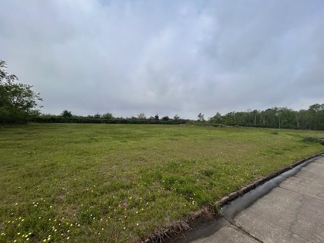 Property Photo:  7555 Coral Creek  TX 77707 