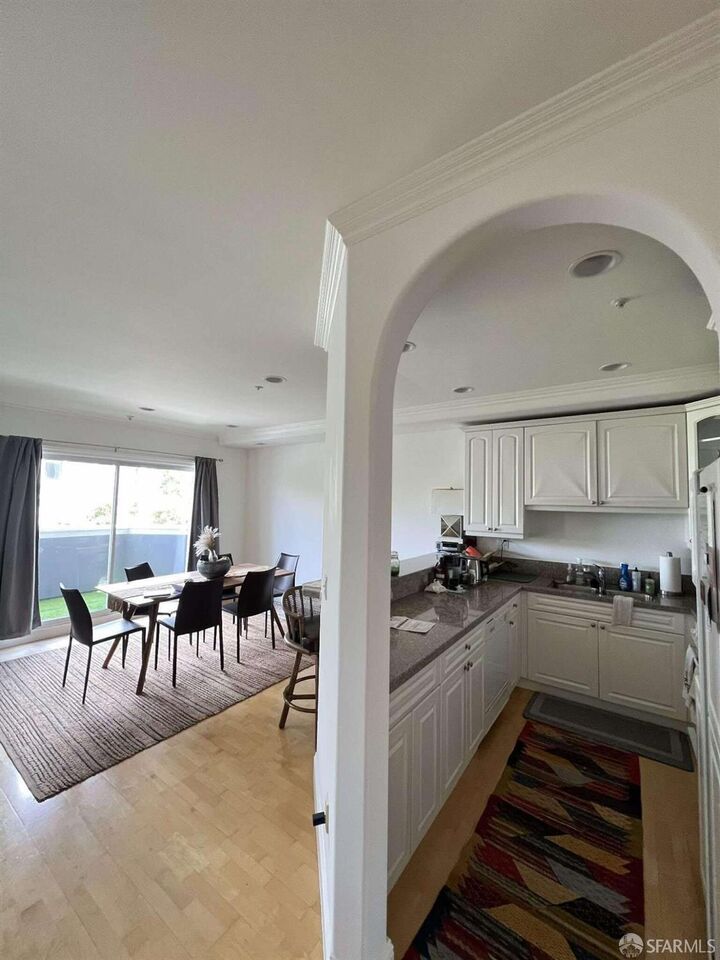 Property Photo:  1715 Pierce Street 2  CA 94115 