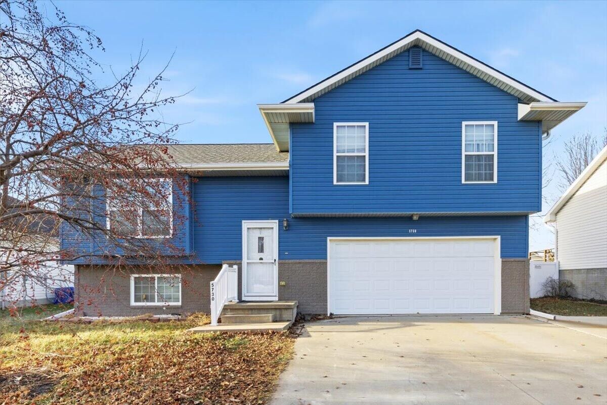 Property Photo:  5730 Merlin Lane  IA 51501 