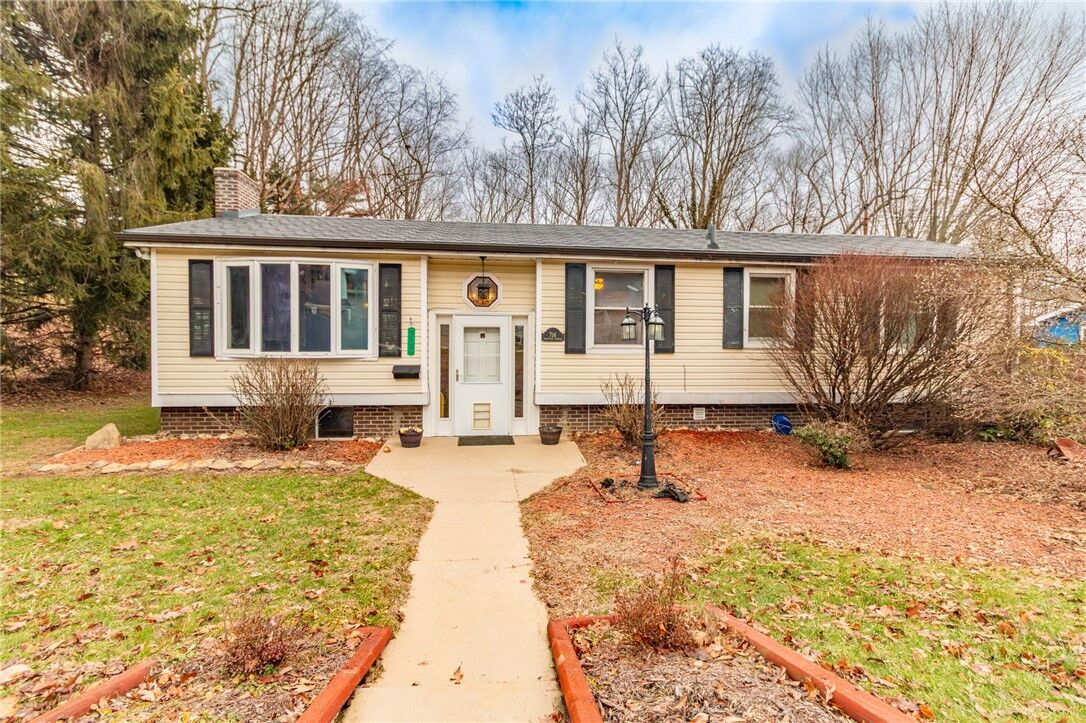 Property Photo: 716 Stauffer Ave PA 15683
