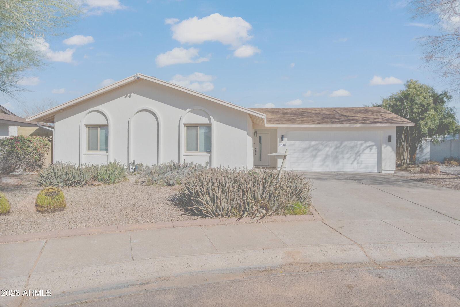 Property Photo:  8608 E Whitton Avenue  AZ 85251 