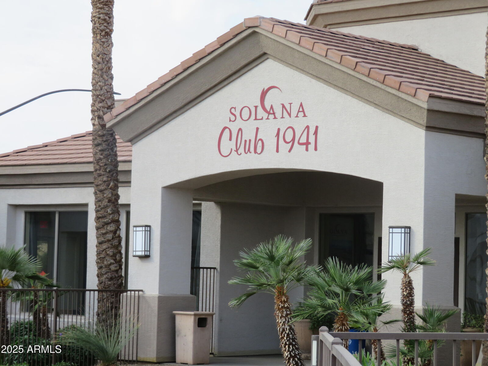 Property Photo: 1941 S Pierpont Drive 2116 AZ 85206