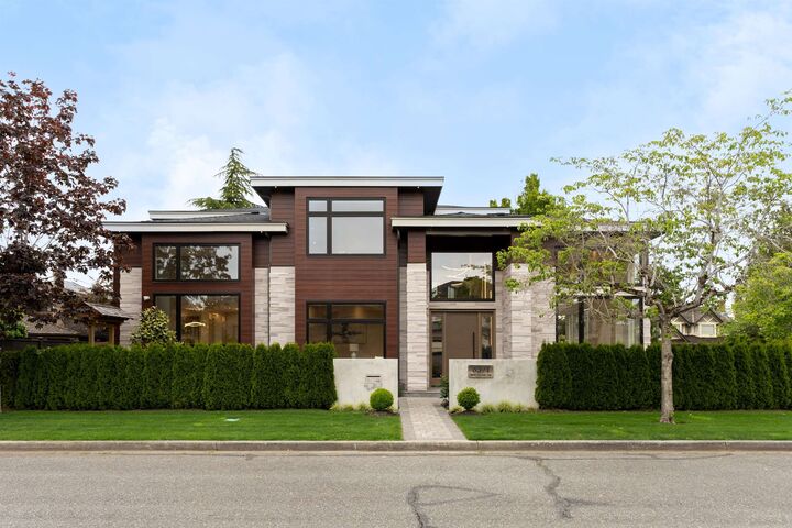 6571 Whiteoak Drive — photo 1