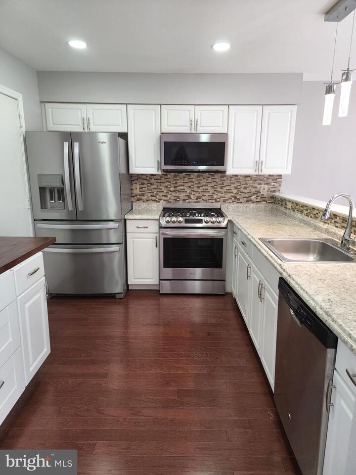 Property Photo:  182 Scobee Lane  NJ 08873 