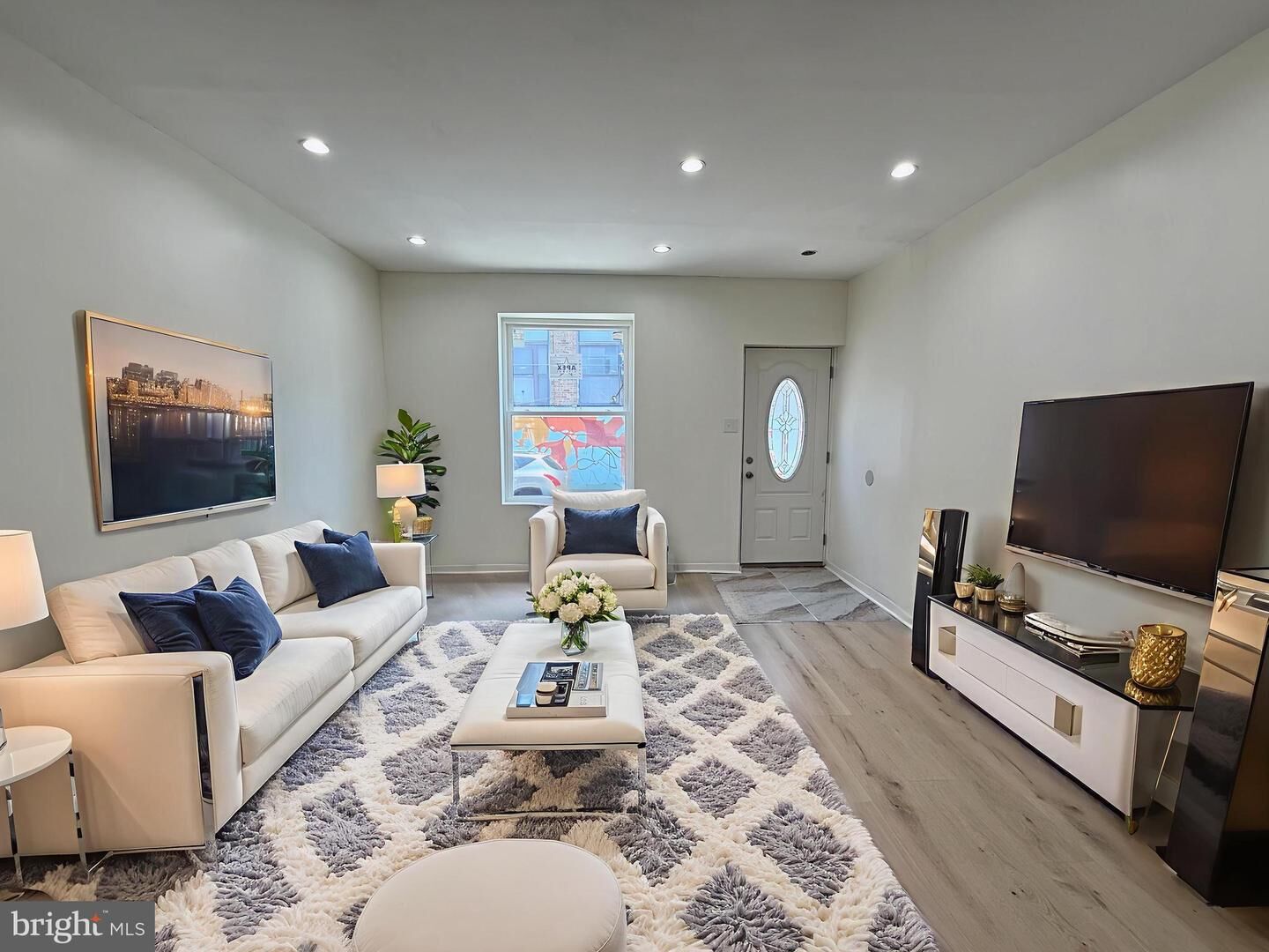 Property Photo:  2512 S Marshall Street  PA 19148 