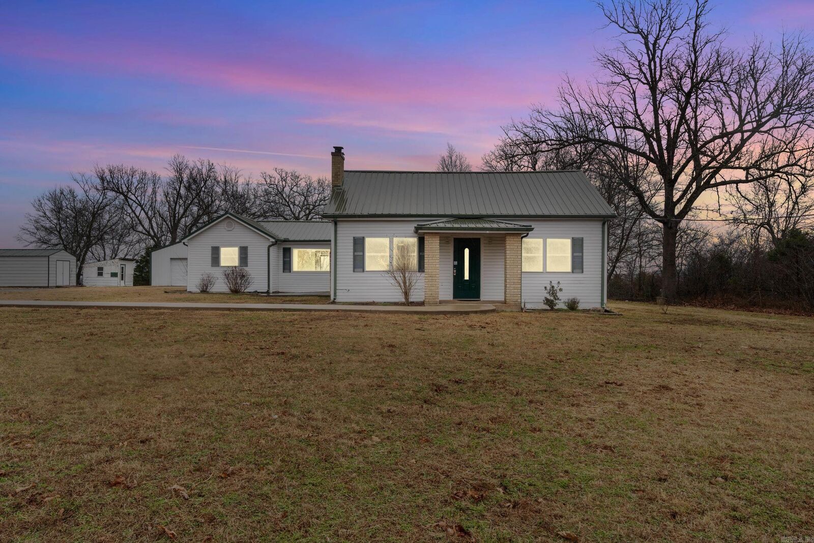 Property Photo:  9913 Hwy 5 N  AR 72651 