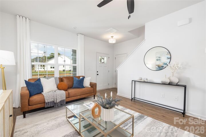 Property Photo: 1422 Summerville Road NC 28214