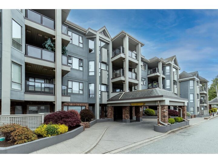 Property Photo:  15241 18 Avenue 201  BC V4A 1W9 