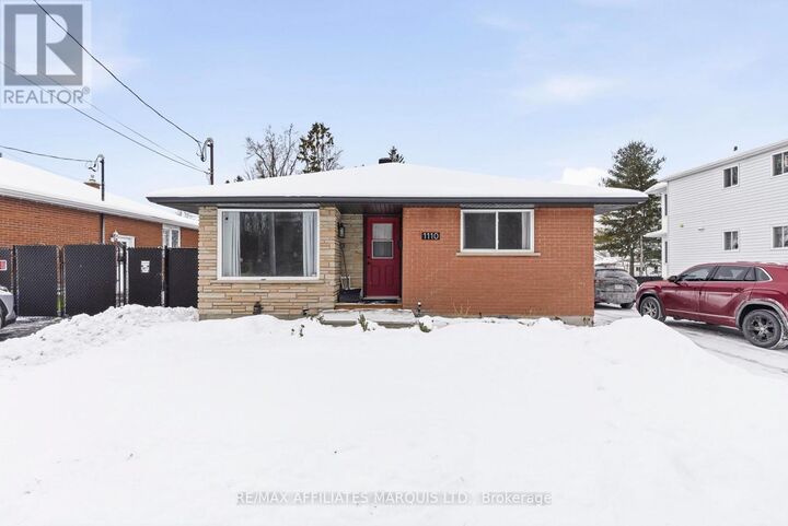 Property Photo: 1110 Carleton Street ON K6H 4Y7