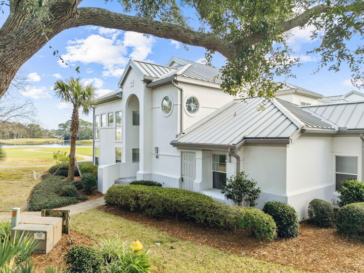 Property Photo:  979 Northshore Drive  FL 32550 