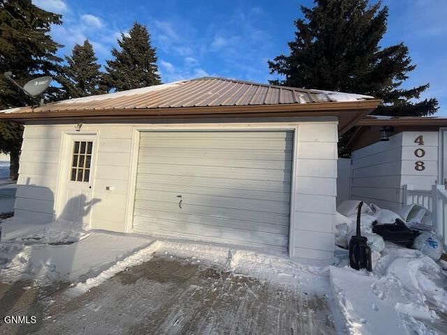 Property Photo:  408 9th Avenue  ND 58433 