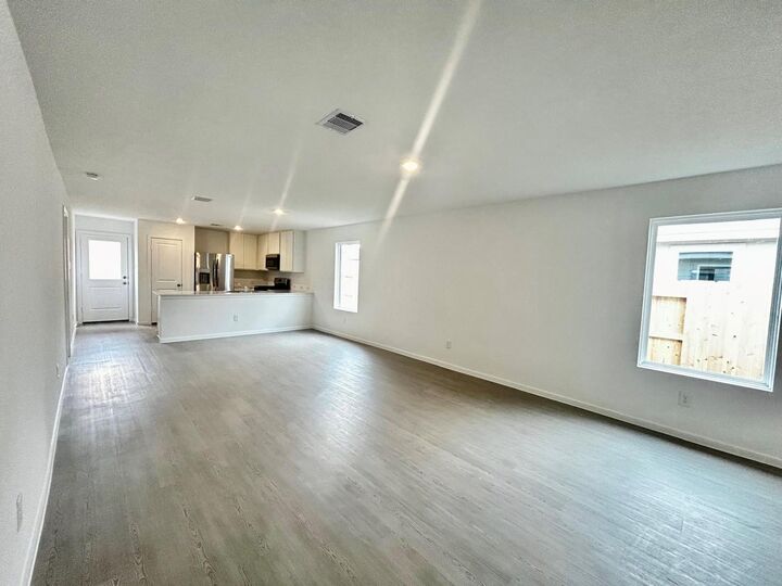 Property Photo: 438 Southern Magnolia Way TX 77354