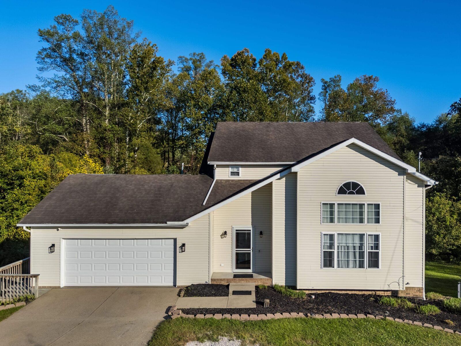 Property Photo:  6 Greenbrier Trail  WV 25541 