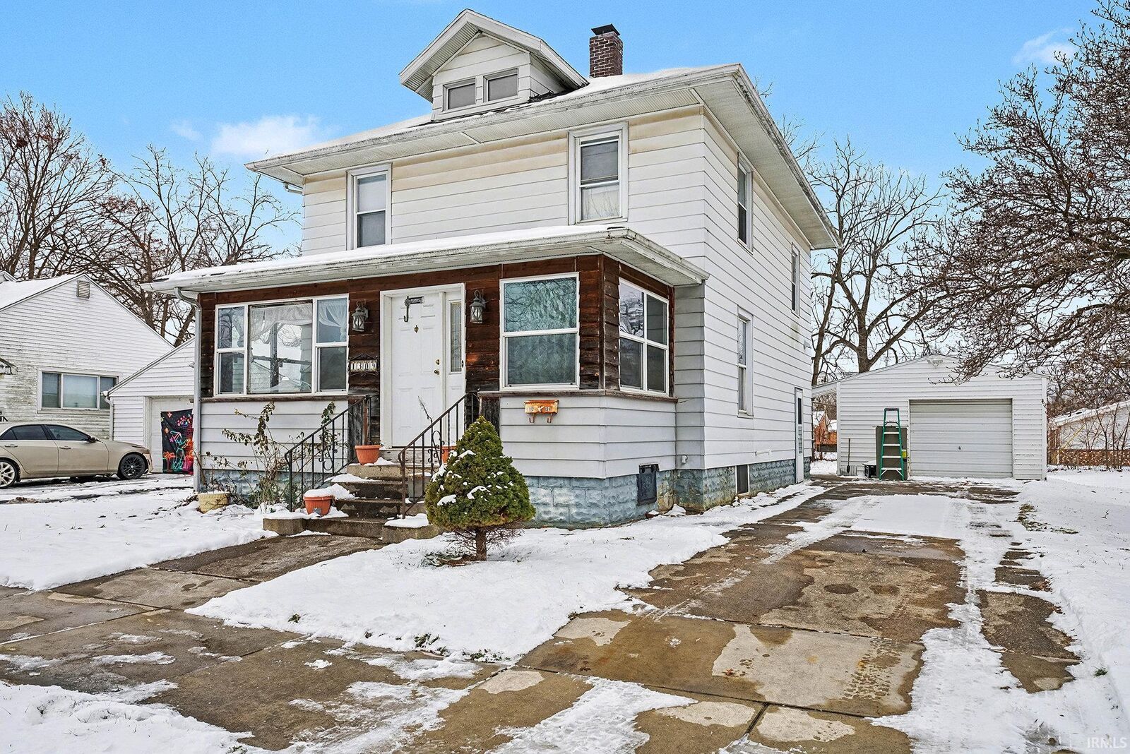 Property Photo: 1309 Okema Street IN 46516-1830