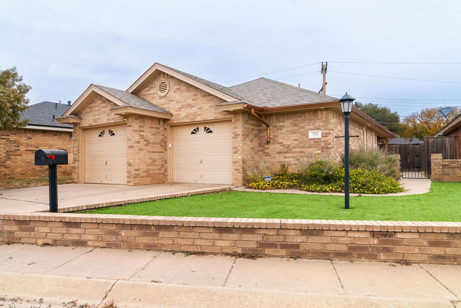 Property Photo: 728 9th Street TX 79382