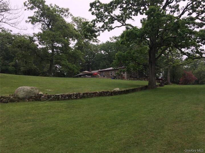 Property Photo:  21 Bird Hill Road  NY 10986 