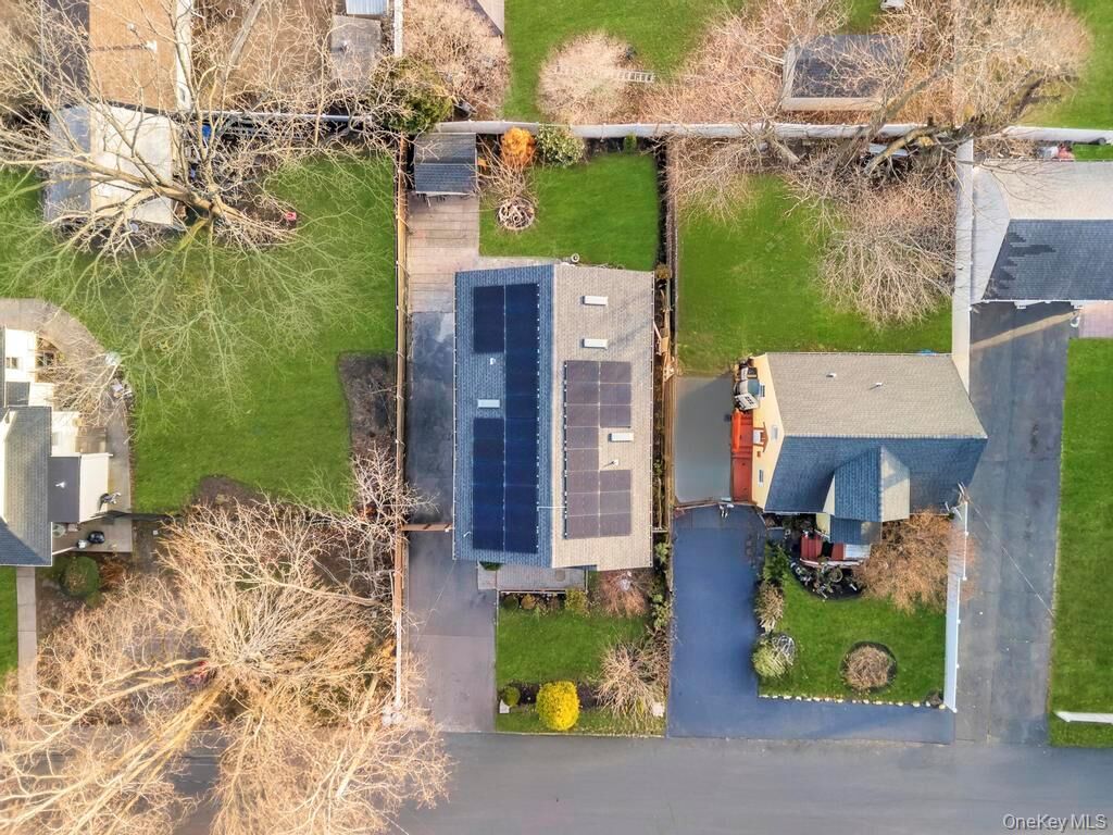 Property Photo:  69 E 8th Street  NY 11746 