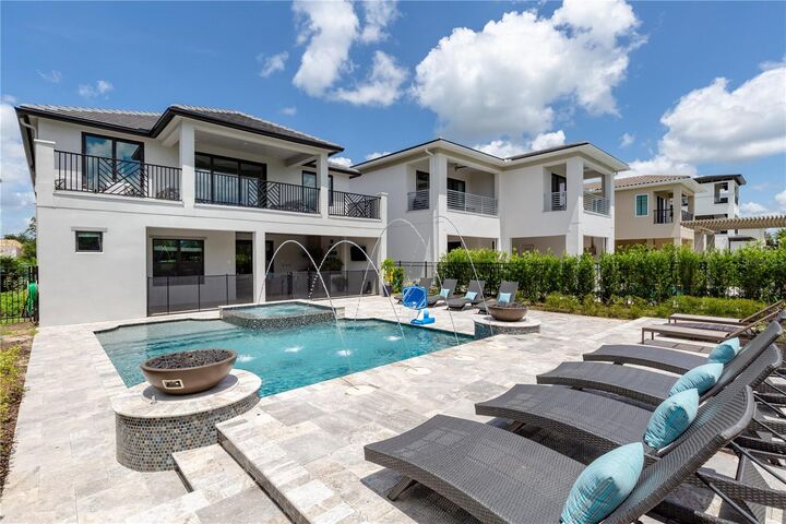 Property Photo:  1039 Jack Nicklaus Court  FL 34747 