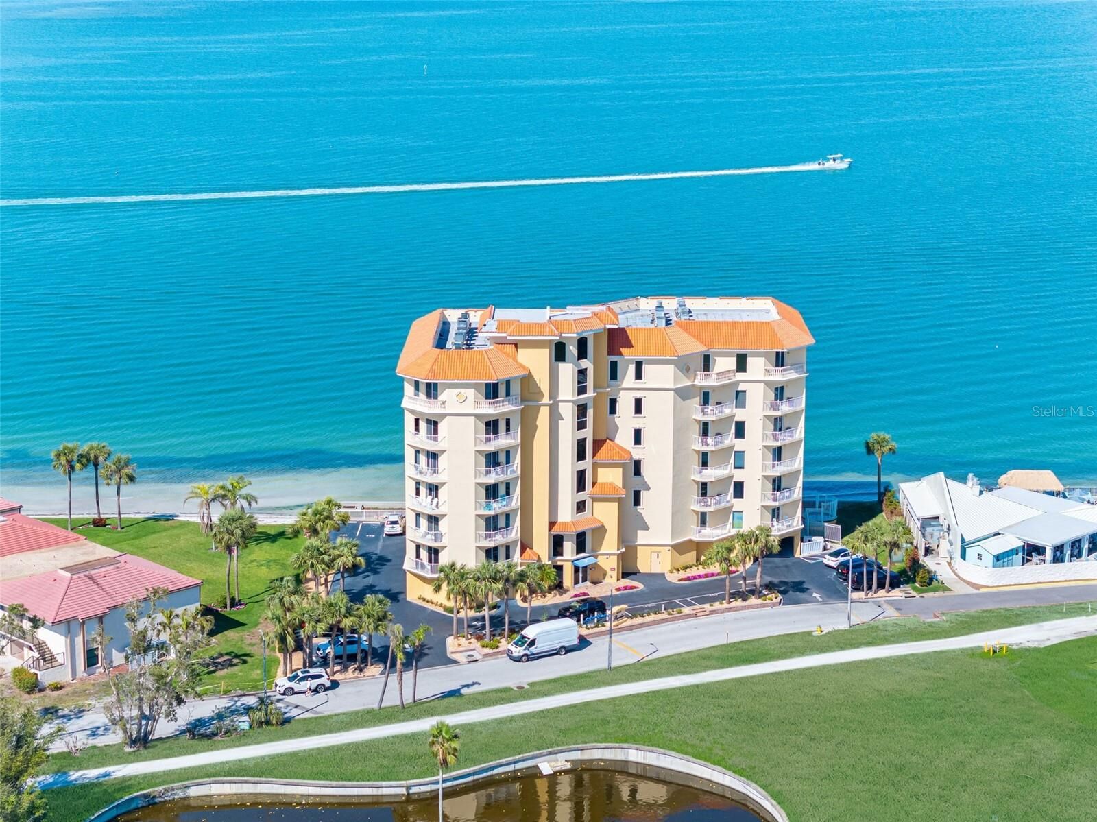 Property Photo:  6025 Sun Blvd Boulevard 201  FL 33715 