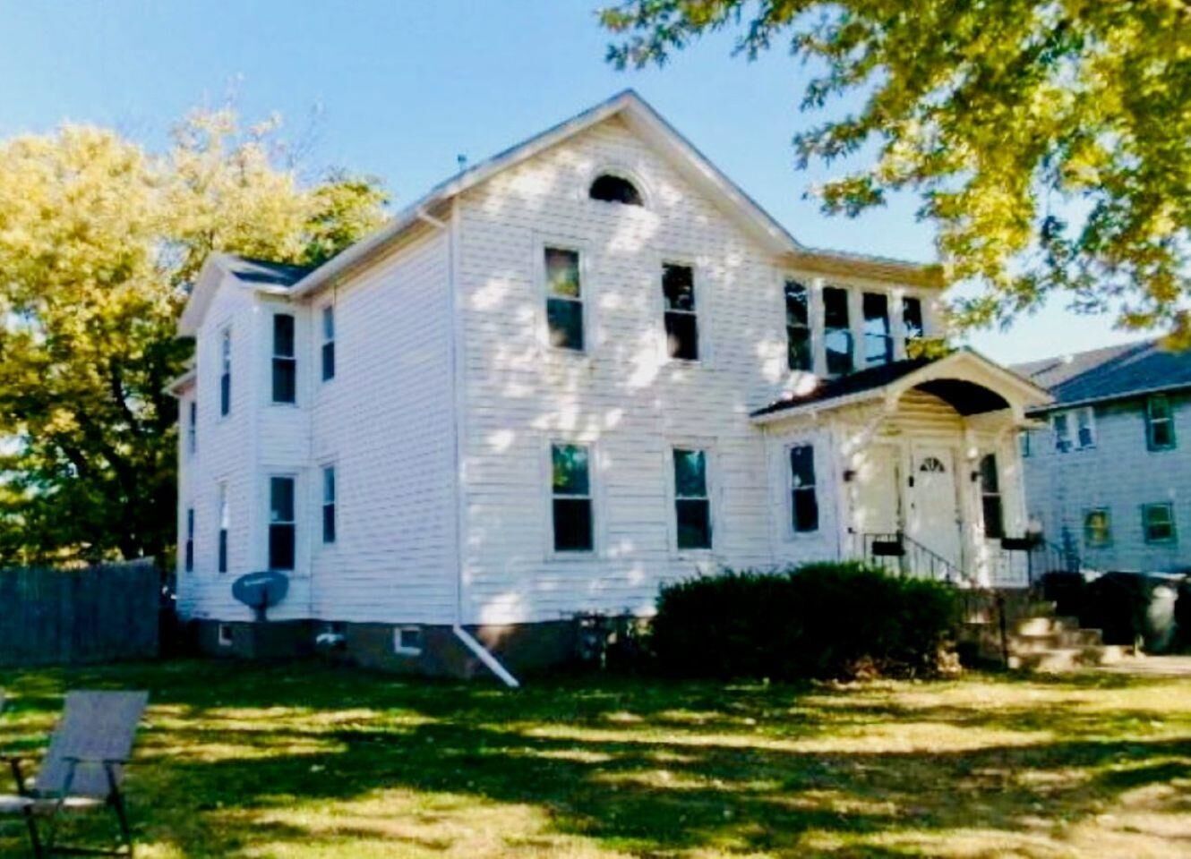 Property Photo: 322 1st Avenue IA 52732