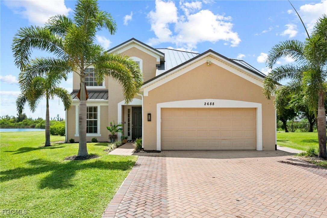 Property Photo: 2688 Bellingham Court FL 33991