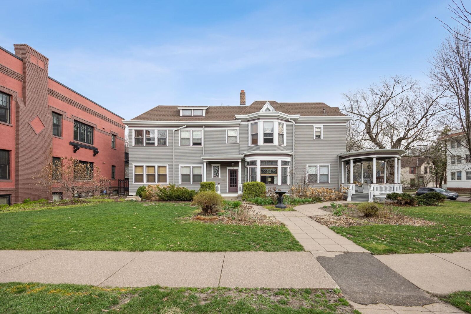 Property Photo:  78 Arundel Street  MN 55102 