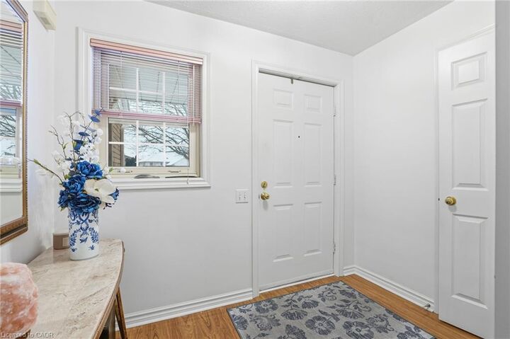 Property Photo: 11 Terrama Court ON L2S 3X1