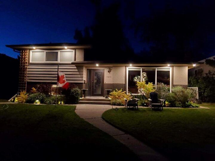 Property Photo:  1911 19 Avenue S  AB T1K 1E3 