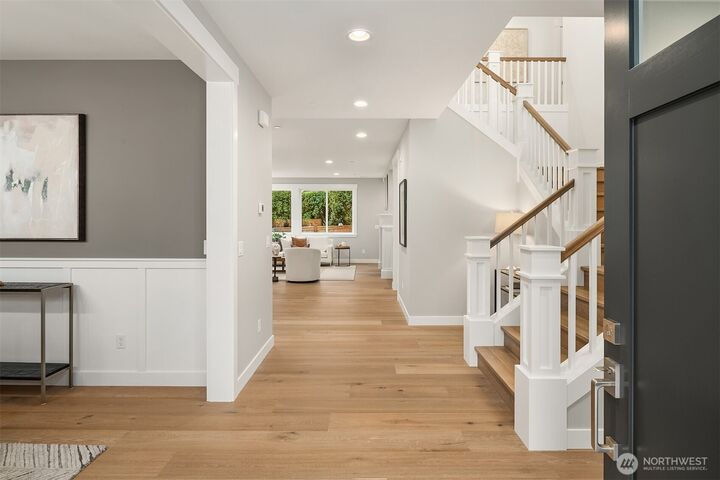 Property Photo:  17210 NE 95th Street  WA 98052 