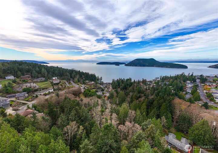 Property Photo:  0 Nhn  Anaco Beach Road  WA 98221 