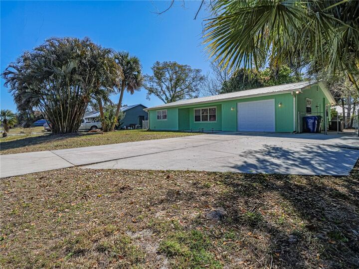 Property Photo:  1331 Barber Street  FL 32958 