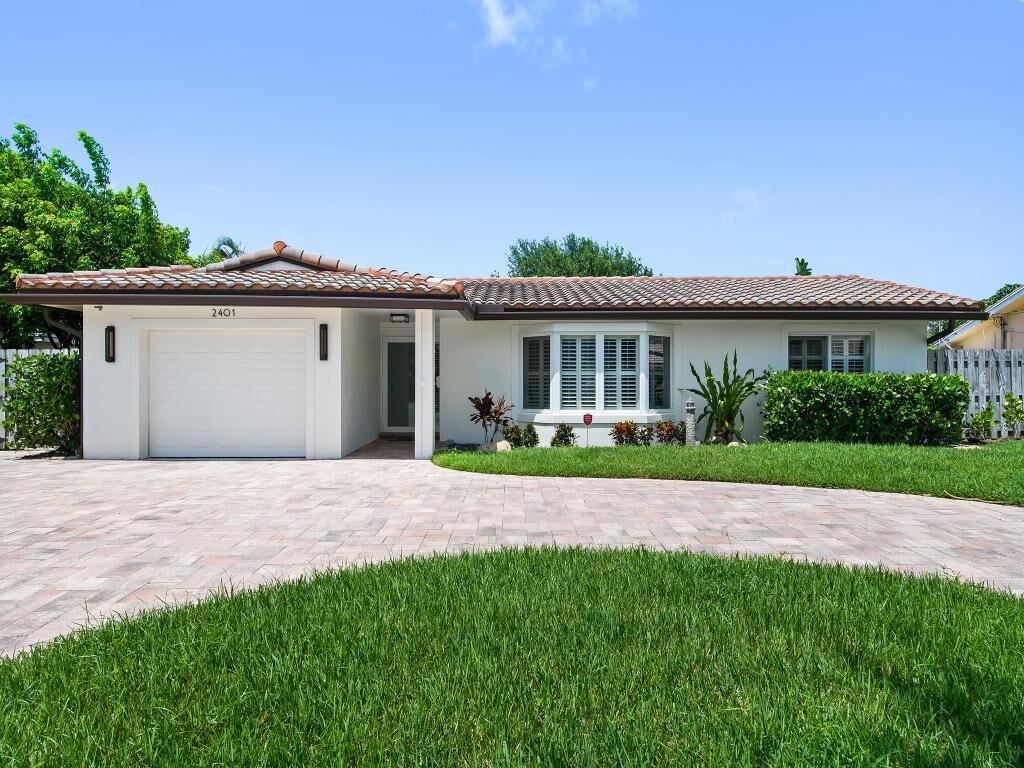Property Photo:  2401 NE 45th Street  FL 33064 