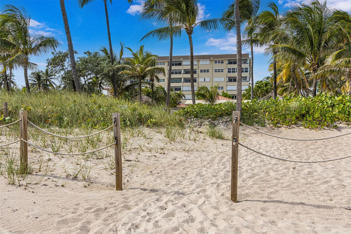 Property Photo:  401 Briny Avenue 708  FL 33062 