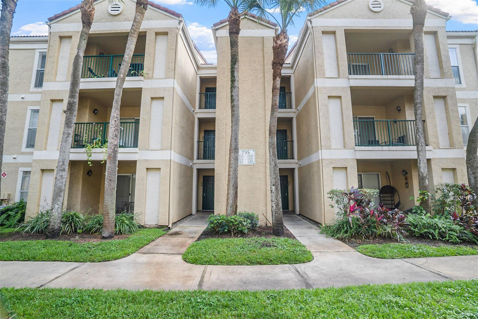 Property Photo:  755 Riverside Drive 1335  FL 33071 