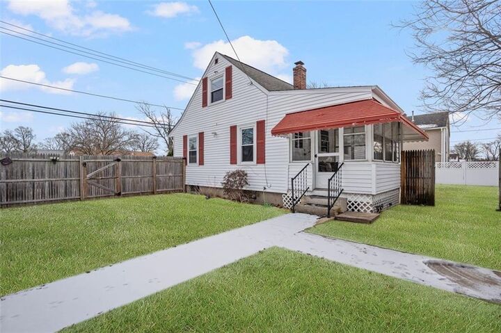 Property Photo:  77 Buttonwoods Avenue  RI 02886 