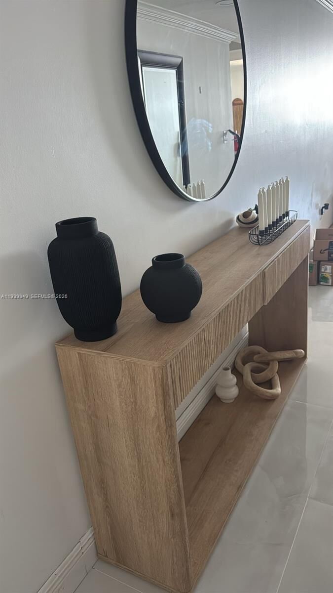 Property Photo:  1830 S Ocean Dr 4910  FL 33009 