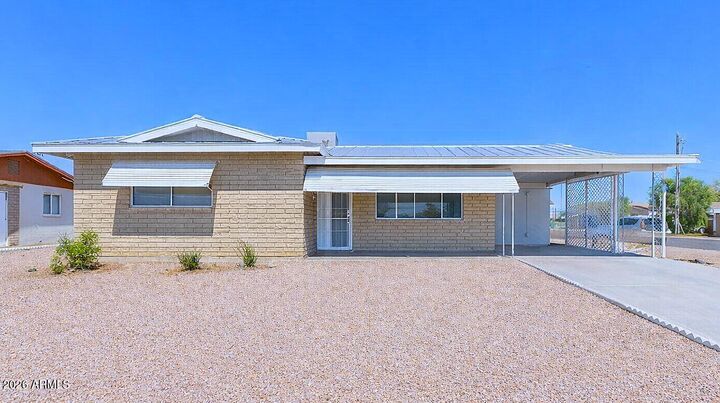 Property Photo:  1281 S Delaware Drive  AZ 85120 