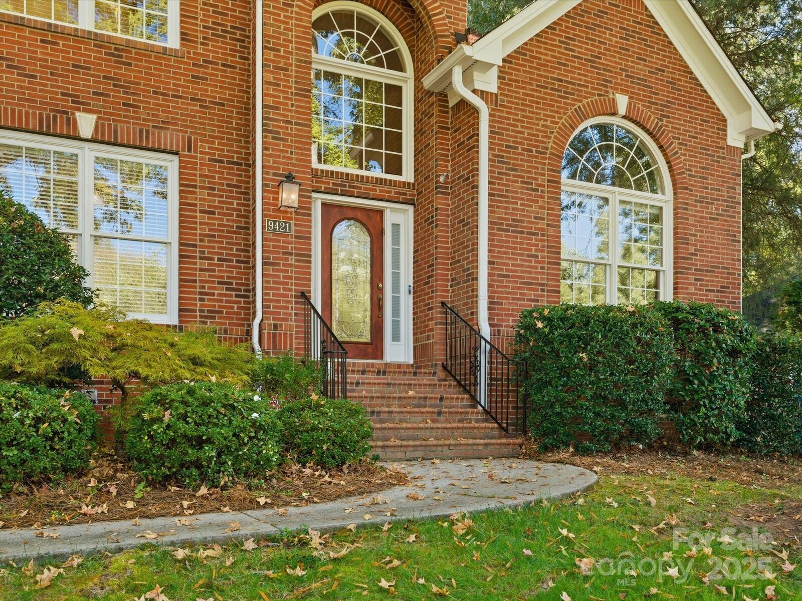 Property Photo:  9421 Briarwick Lane  NC 28277 